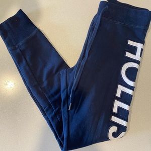 Navy Hollister Leggings- bundle 3+ items get 15%